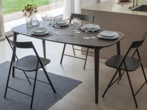 Ensemble table extensible et chaises