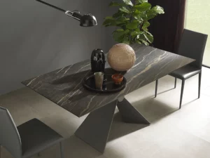 Table extensible marbre noir doré