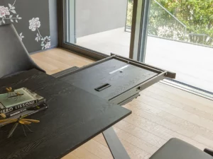 Table extensible rallonge intégrée